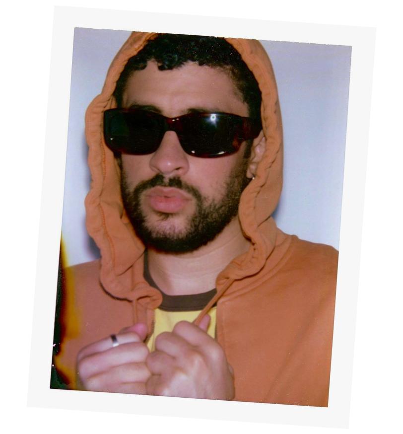 Look 1 da coleção Bad Bunny x Zara